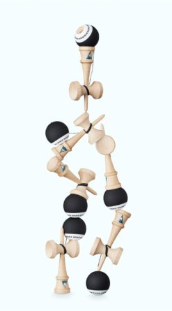 kendama_krom_pop_black_tree