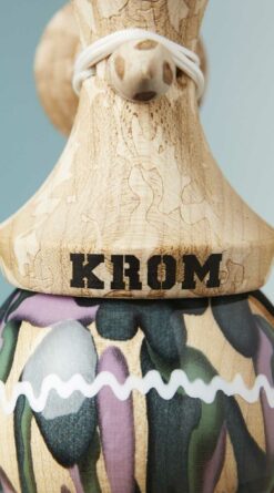 kendama_krom_plasticity_naked_umbra_stripe