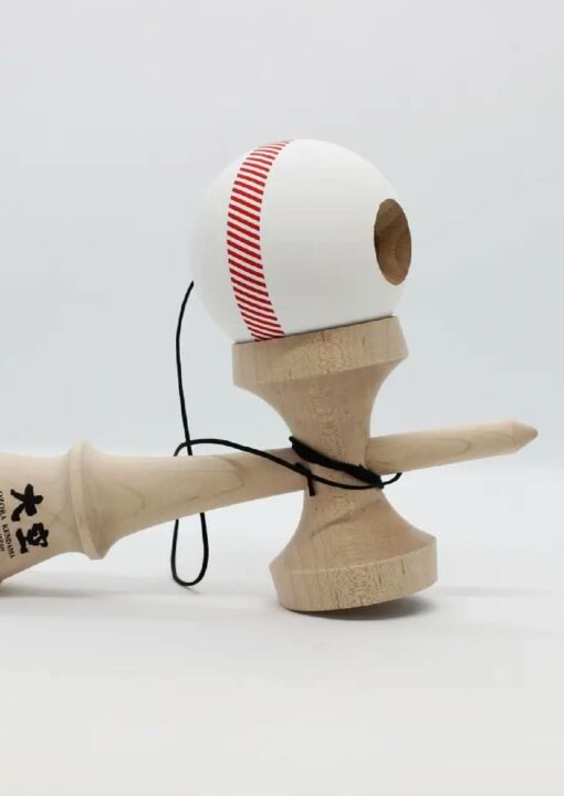 kendama_ozora_reshape_3_stripe_white_spike