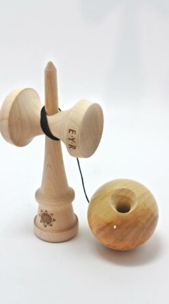 kendama_sol_kevin_desoto_promodel_1_5_hole