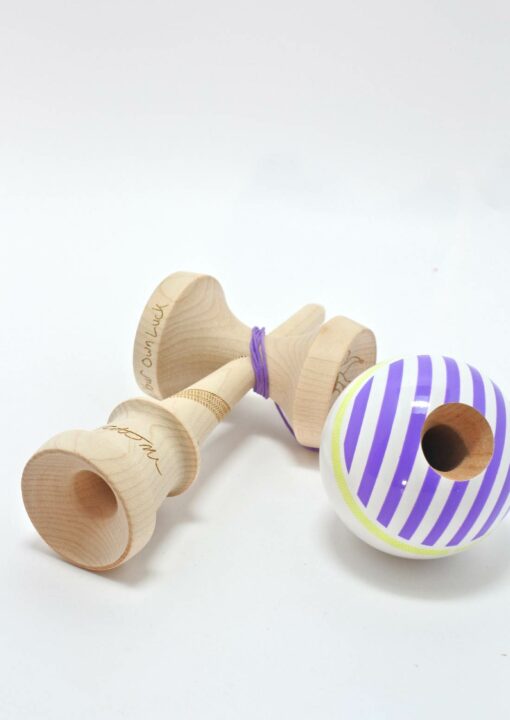 kendama_sweets_juiccy_jokerr_signature_sticky_hole