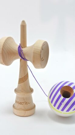 kendama_sweets_juiccy_jokerr_signature_sticky_ken