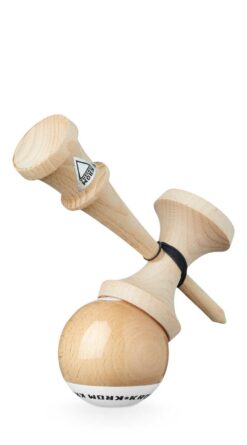 kendama_krom_pop_lol_naked_lunar