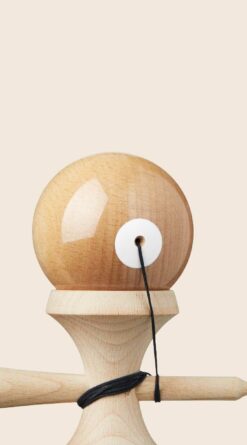 kendama_krom_pop_lol_naked_top