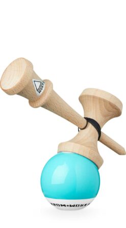 kendama_krom_pop_lol_sky_blue_lunar