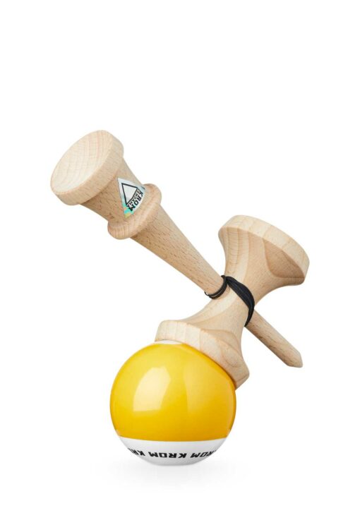 kendama_krom_pop_lol_yellow_lunar