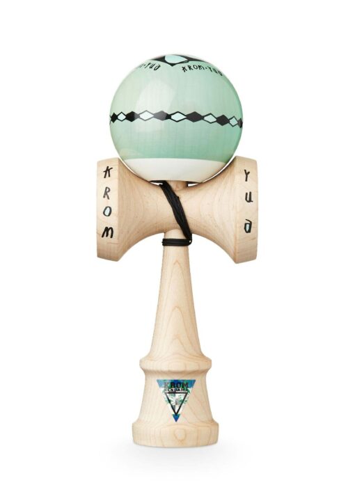 kendama_krom_yua_mod_face