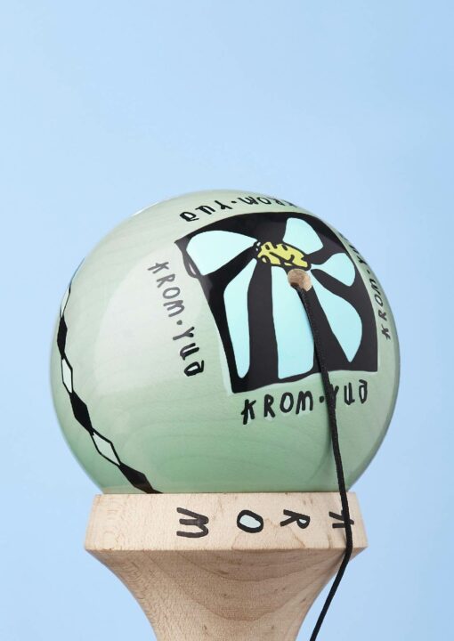 kendama_krom_yua_mod_top