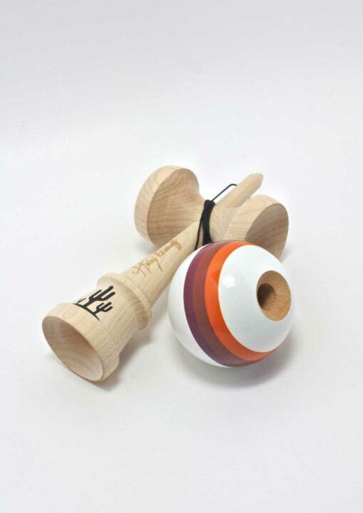 kendama_usa_haley_bishoff_pro_model_nova_shape_desert_sticky_hole