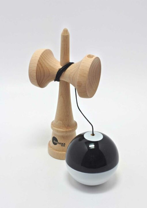 kendama_usa_half_split_nova_shape_black_white_ken