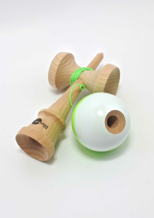 kendama_usa_half_split_nova_shape_green_white_hole