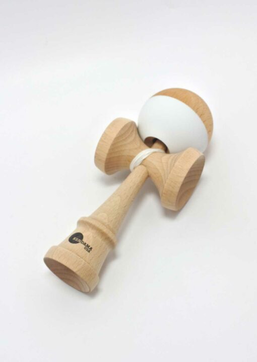 kendama_usa_half_split_nova_shape_natty_white_ken