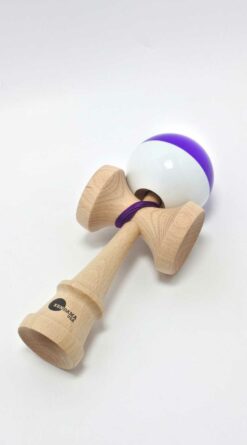 kendama_usa_half_split_nova_shape_purple_white_cup