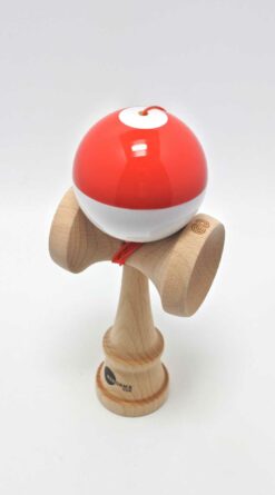 kendama_usa_half_split_nova_shape_red_white_tama