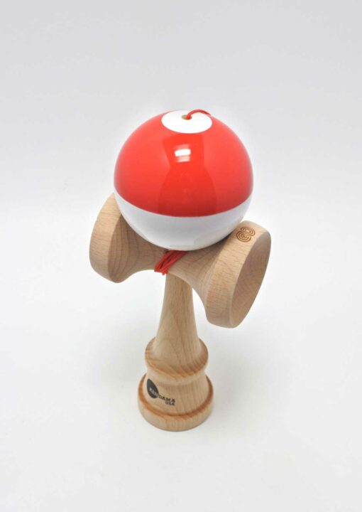 kendama_usa_half_split_nova_shape_red_white_tama