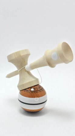 kendama_nativ_trail_white_lunar