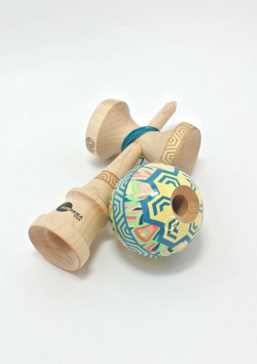 kendama_usa_kaizen_hex_nova_green_beige_hole