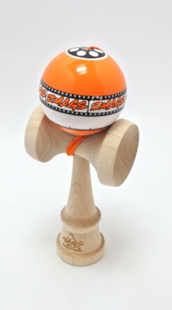 kendama_usa_zack_magnusson_promodel_nova_sticky_tama