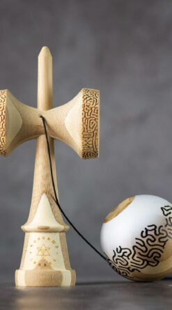 kendama_israel_magma_bambou_blanc_ken