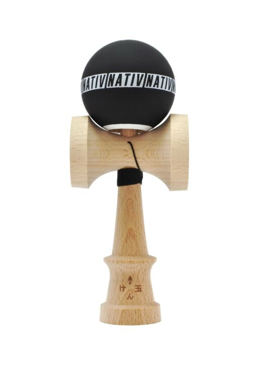 kendama_nativ_shaolin_black_white_face