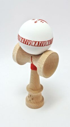 kendama_nativ_shaolin_white_red_01