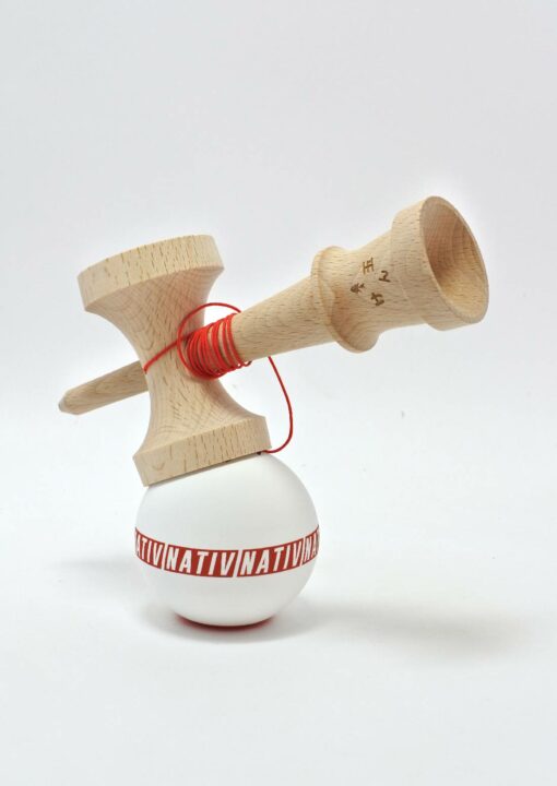 kendama_nativ_shaolin_white_red_05