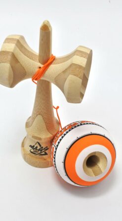 kendama_usa_magnusson_promodel_bamboo_04