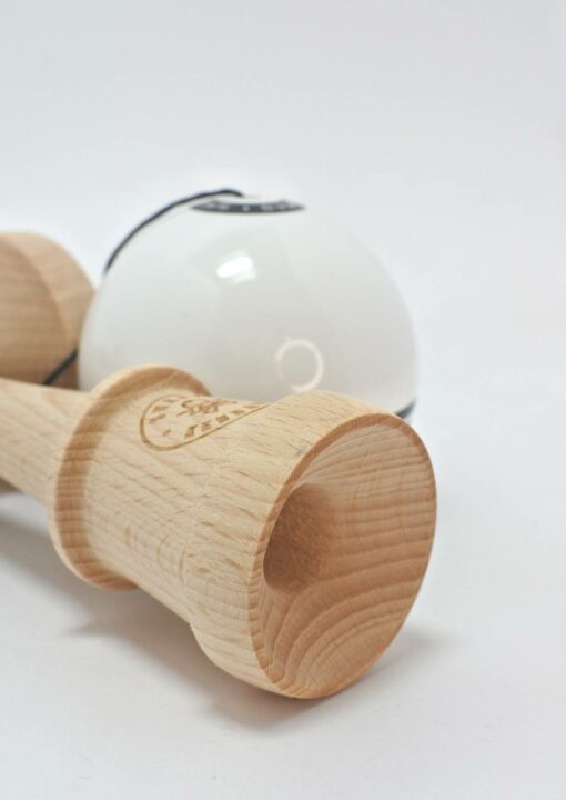 kendama_sweets_starter_white_05